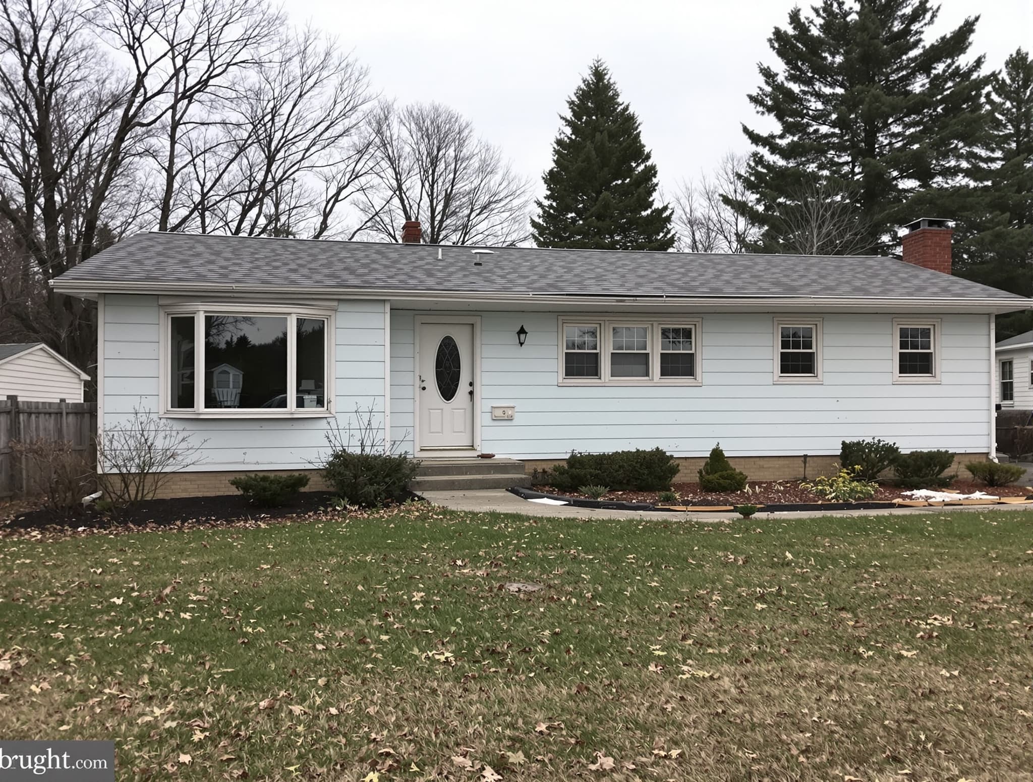 Cape Cod Cedar in Huntington - before